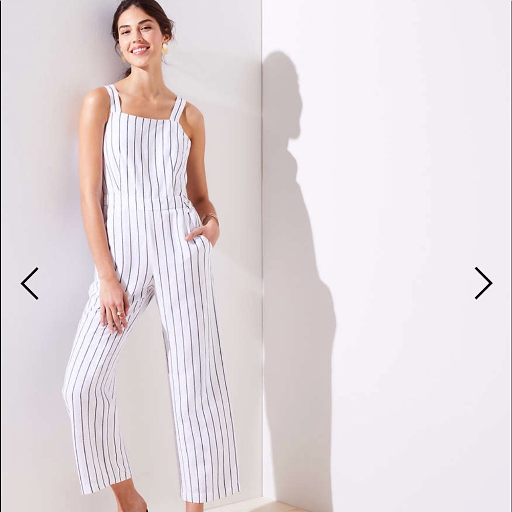 ✨Petite Size M Striped Apron Jumpsuit✨